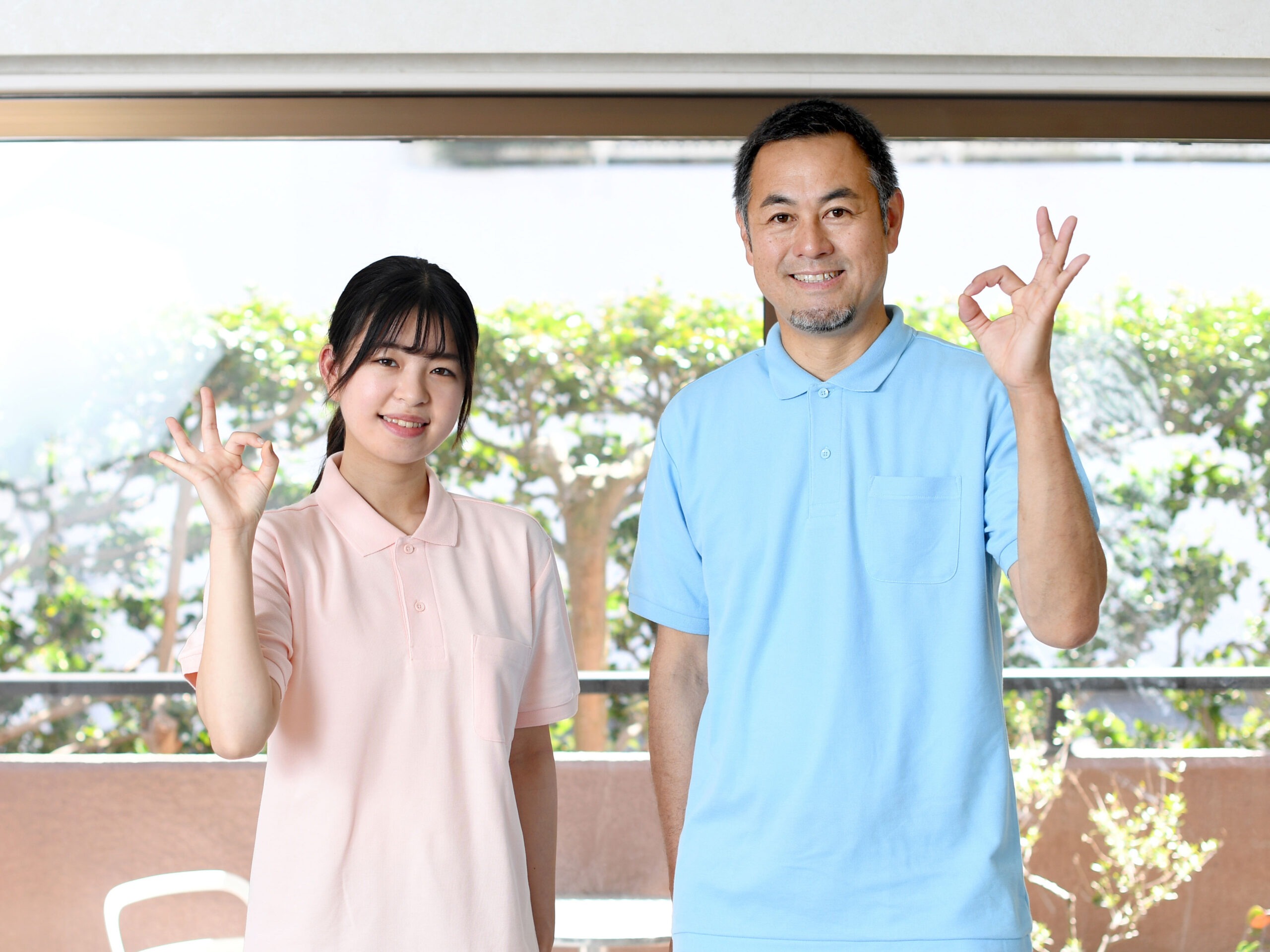 オープニングスタッフ募集中